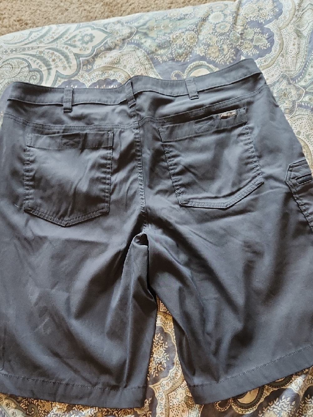 Lot Of 3 Pairs Men's Gold Shorts Nike Eddie Bauer 32 Degrees - Picture 13 of 14